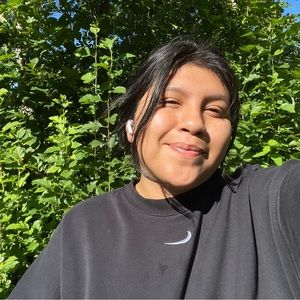 Meet your Posher, Mya